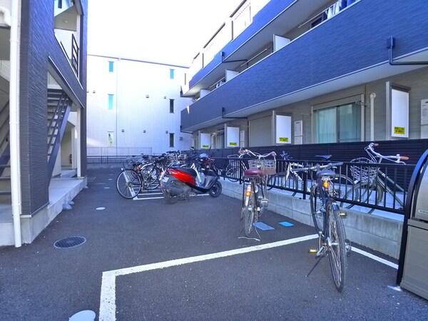 駐輪場
