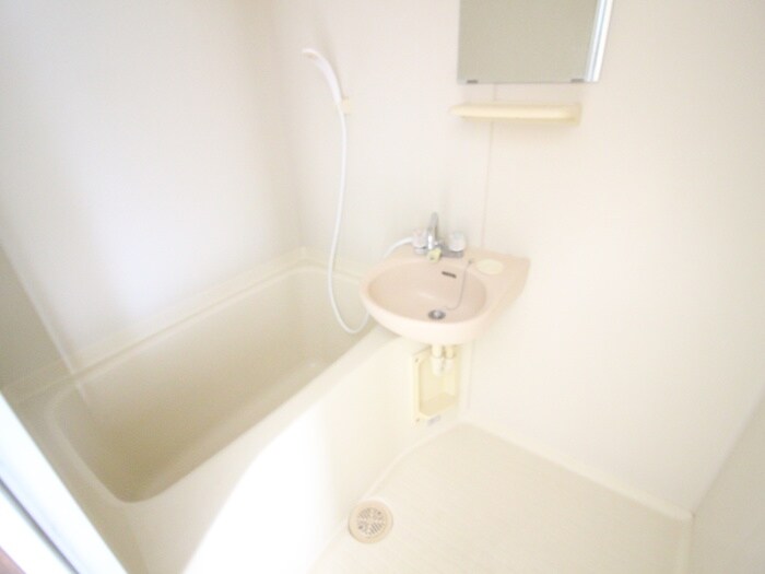物件内観写真13　(バス／シャワールーム等)