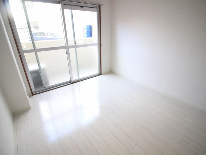 物件内観写真21　(居室)