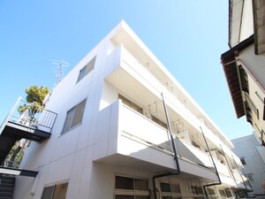フォレスト・マリアナ外観写真