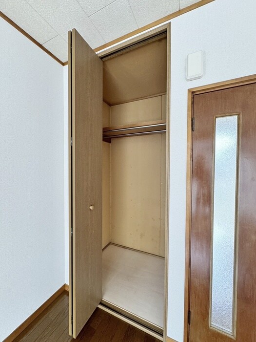 物件内観写真10　(収納)