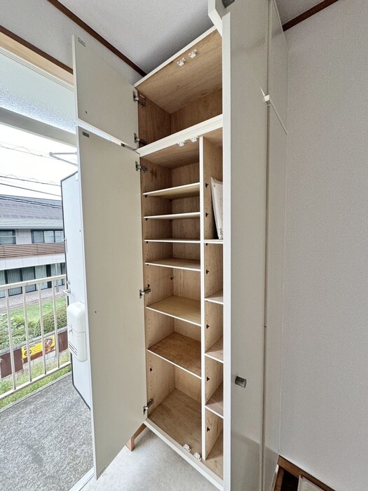 物件内観写真16　(靴箱)