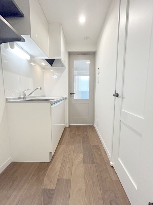 物件内観写真19　(廊下)