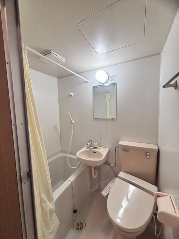 バス／シャワールーム等