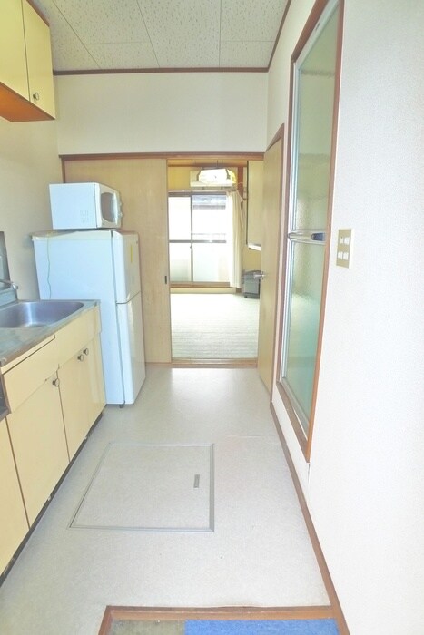 物件内観写真18　(廊下)