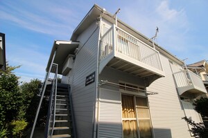 ハイツ松の木外観写真