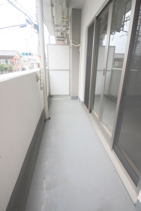 物件内観写真5　(ベランダ・バルコニー)