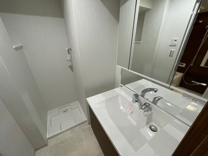 物件内観写真12　(洗面)
