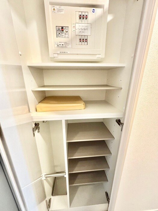 物件内観写真17　(靴箱)