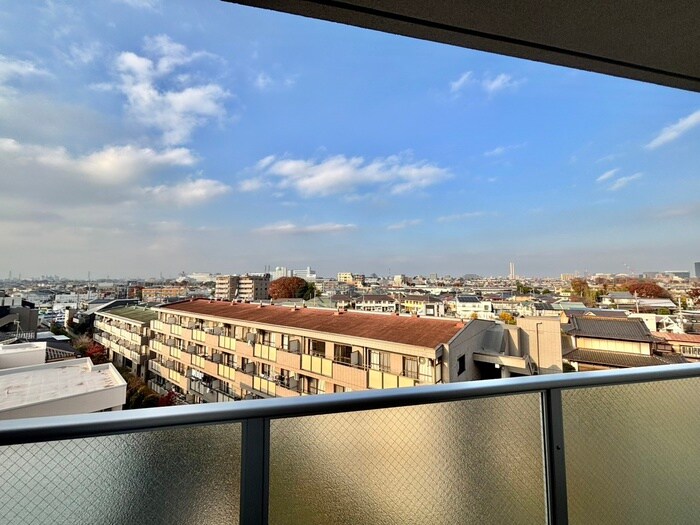 物件内観写真22　(室内からの展望)