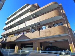 パークヒル西新井壱番館外観写真