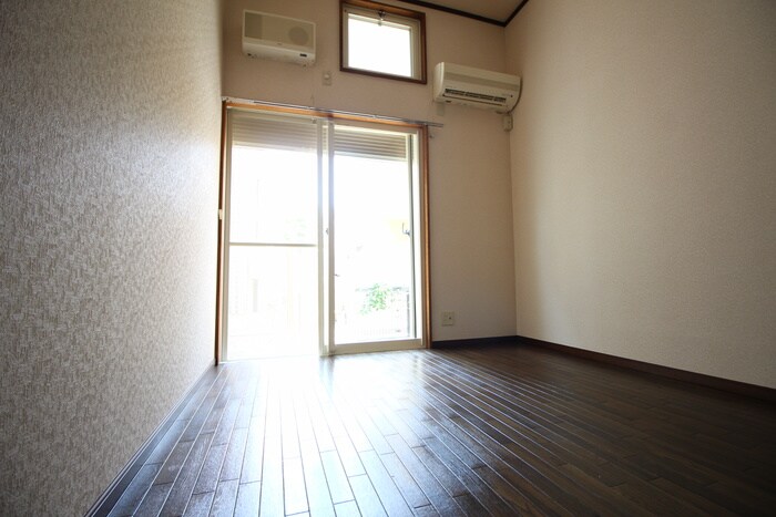 物件内観写真21　(居室)