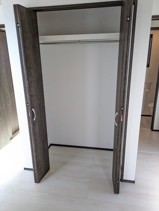 物件内観写真10　(収納)