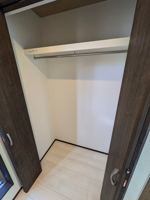 物件内観写真11　(収納)