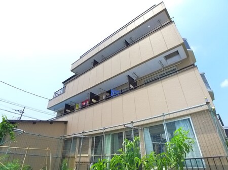 カ－サセレ－ネ１外観写真
