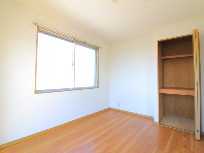 物件内観写真19　(居室)