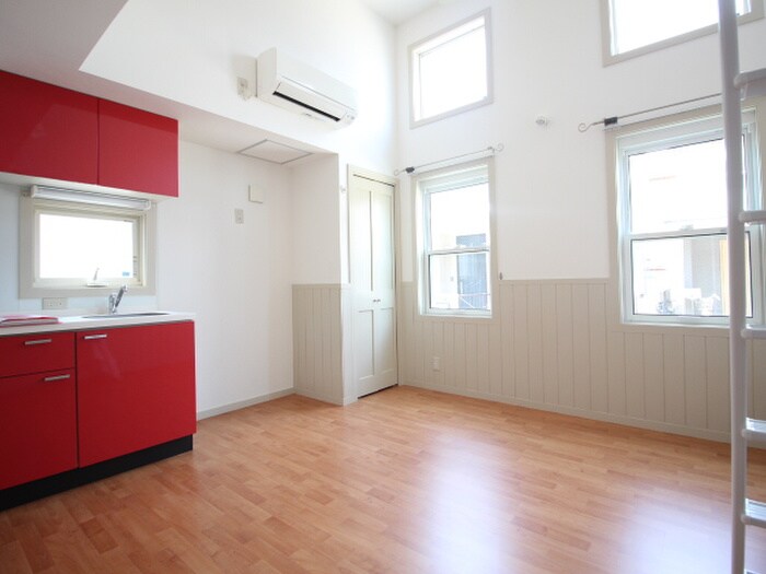 物件内観写真8　(居室)