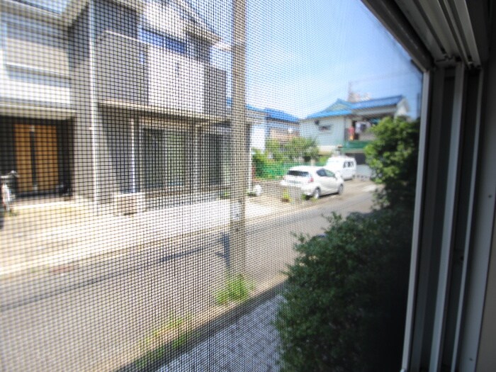 物件内観写真22　(室内からの展望)