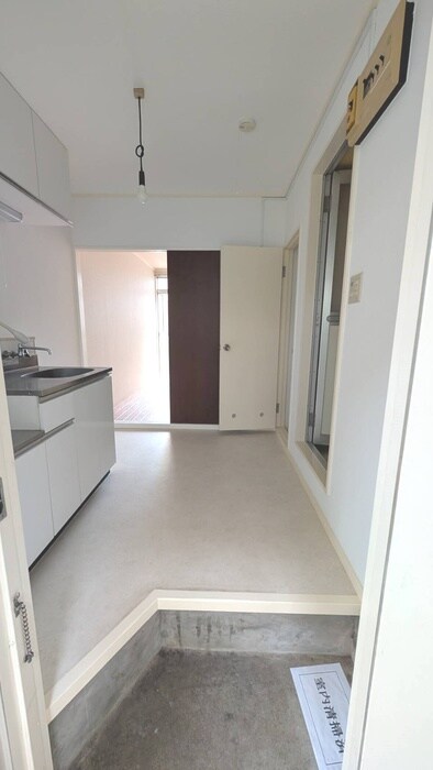 物件内観写真6　(居室)