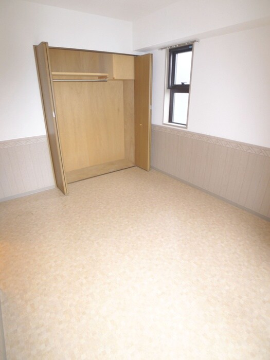 物件内観写真9　(収納)