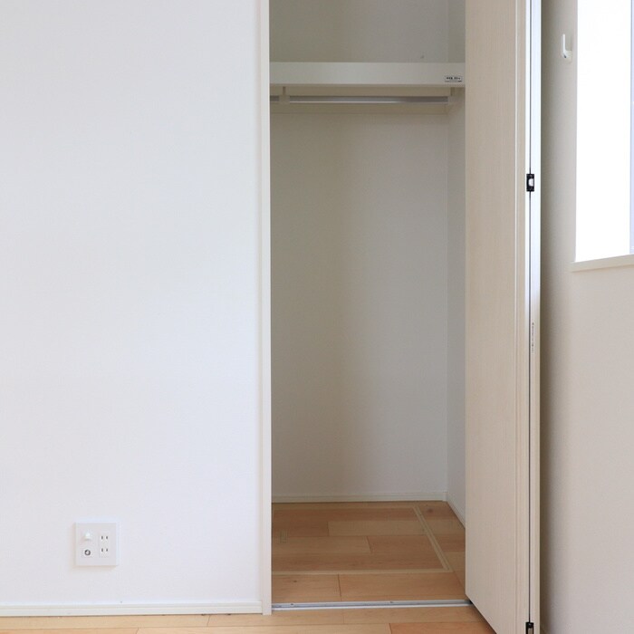 物件内観写真17　(収納)