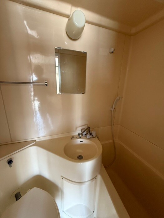 物件内観写真12　(洗面)