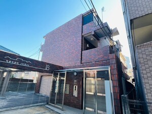 セシーズイシイ18外観写真