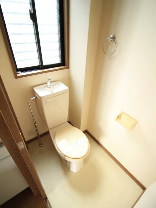 物件内観写真10　(トイレ)