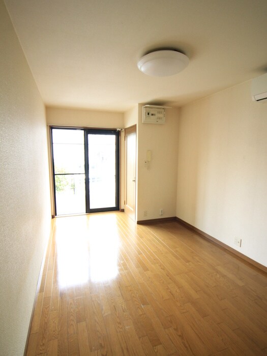 物件内観写真16　(居室)