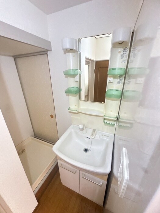 物件内観写真9　(洗面)