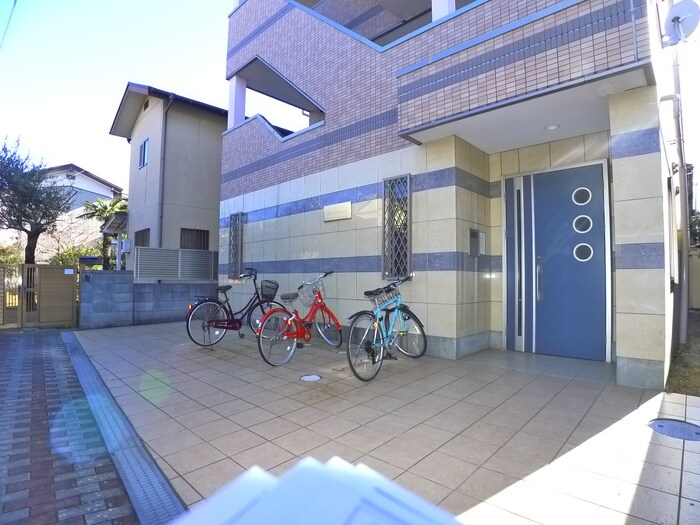 物件外観写真6　(周辺環境)