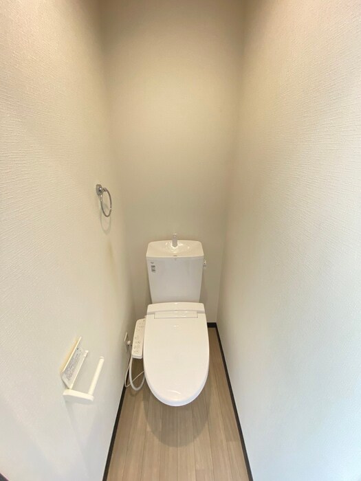 物件内観写真10　(トイレ)