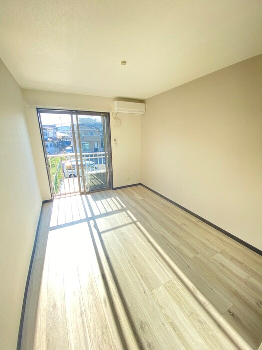 物件内観写真16　(居室)