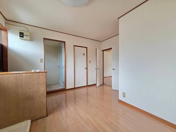 物件内観写真19　(廊下)