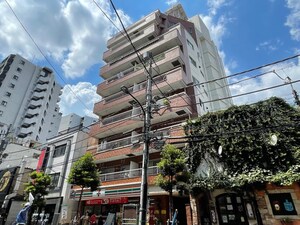 パラシオン本郷（２０５）外観写真