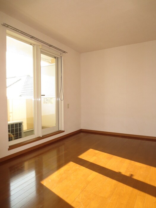 物件内観写真7　(居室)