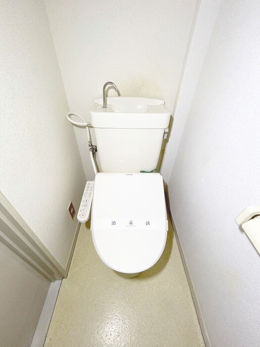 物件内観写真9　(トイレ)