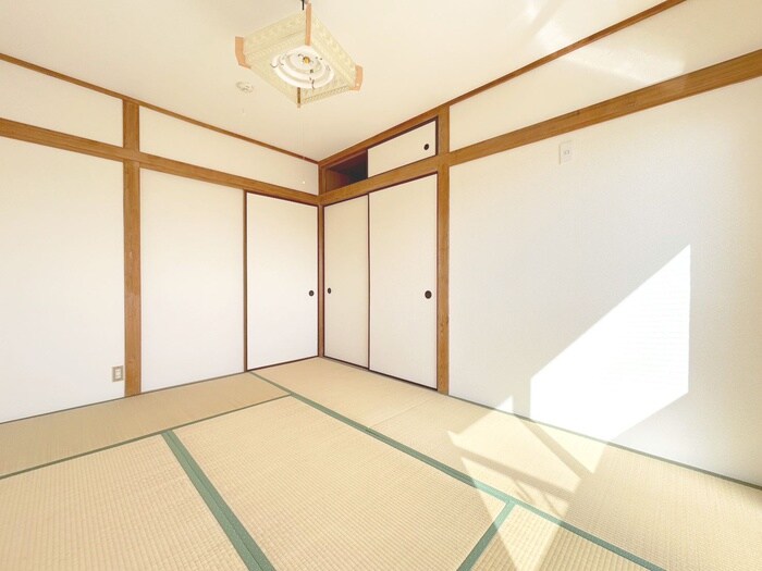 物件内観写真18　(居室)