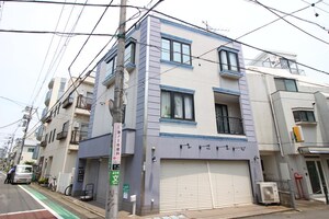 ホーメンス北沢外観写真