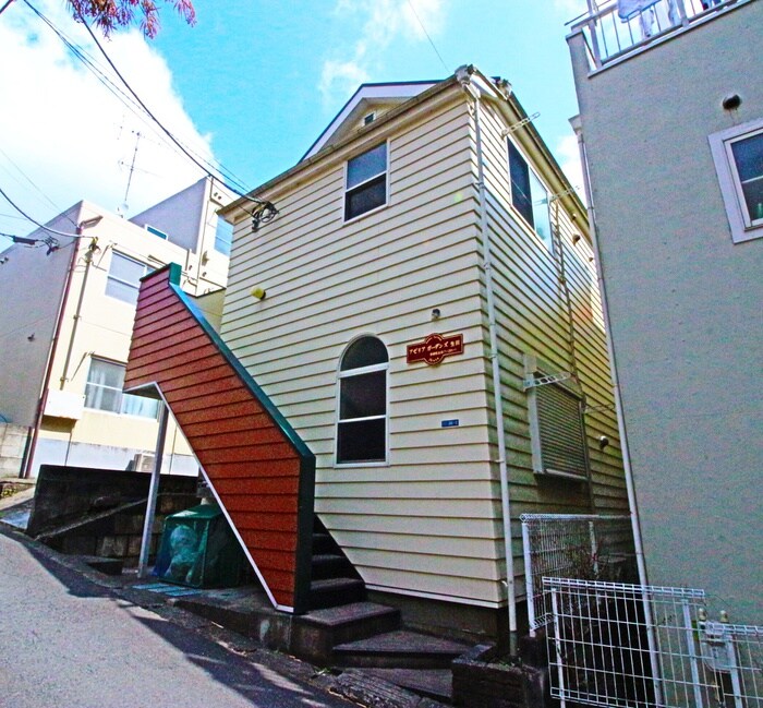 物件外観写真2　(外観写真)