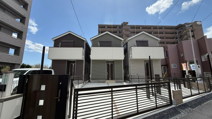 東大和市立野戸建02の物件外観写真