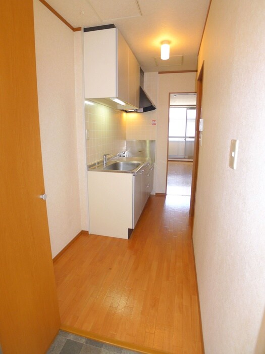 物件内観写真15　(玄関)