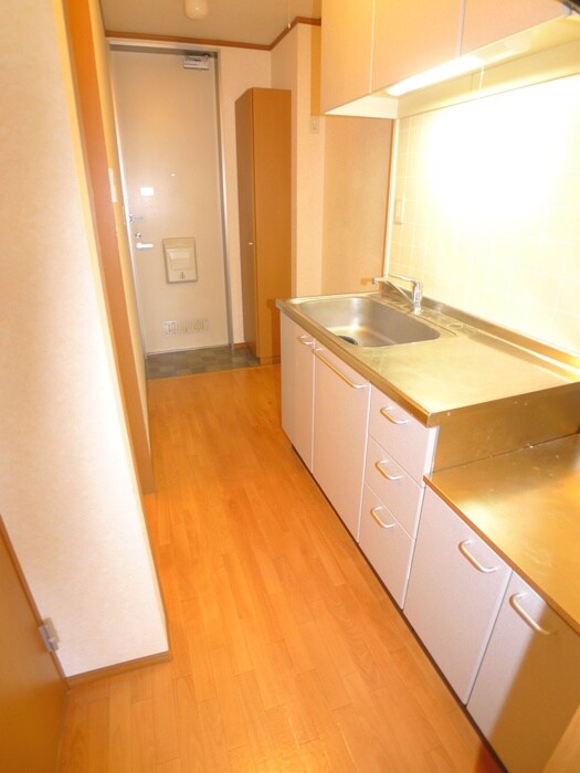 物件内観写真16　(廊下)