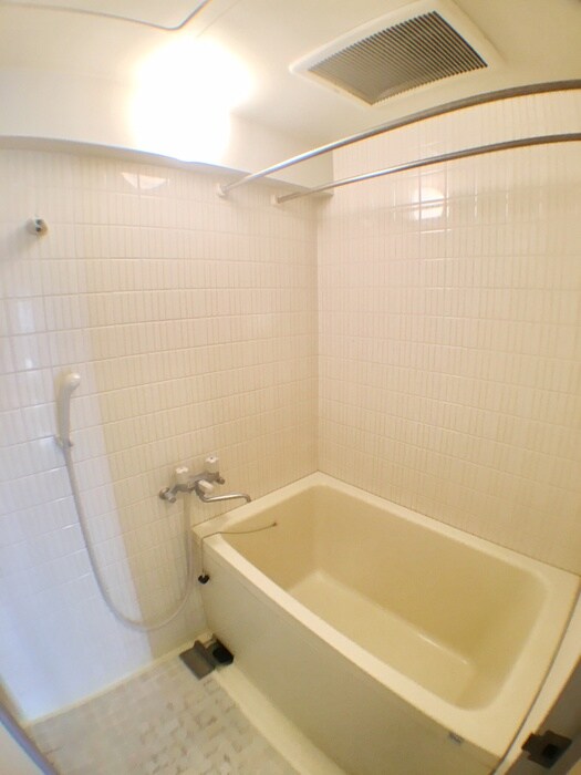 物件内観写真11　(バス／シャワールーム等)