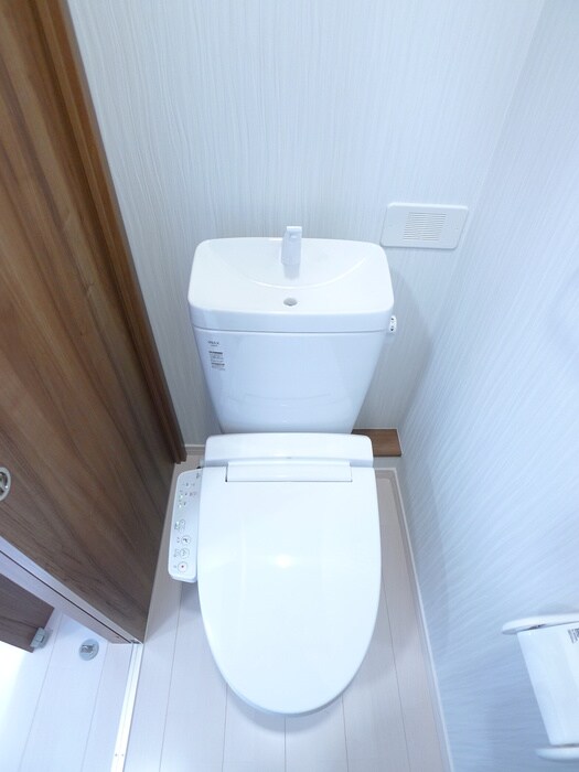 物件内観写真12　(トイレ)