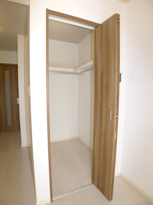 物件内観写真13　(収納)