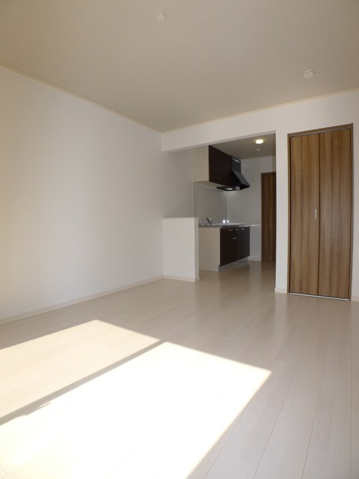 物件内観写真15　(居室)