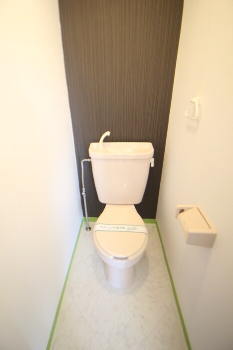 物件内観写真10　(トイレ)