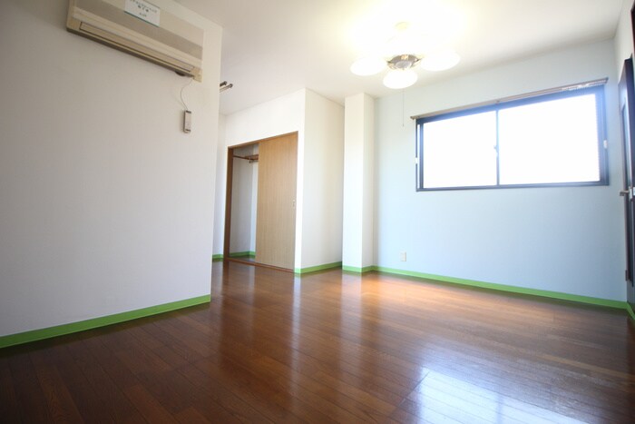 物件内観写真20　(居室)