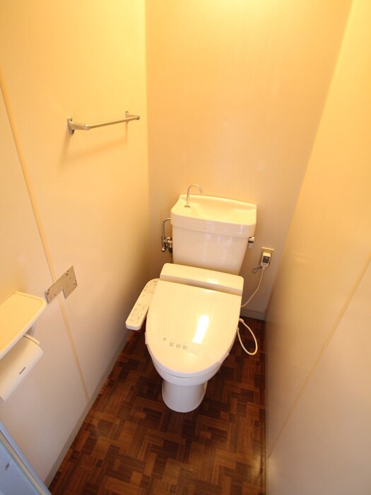 物件内観写真13　(トイレ)